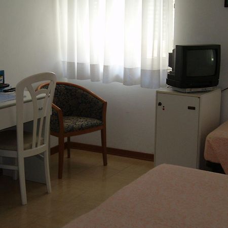 Hotel Villa Carla Grado Bagian luar foto