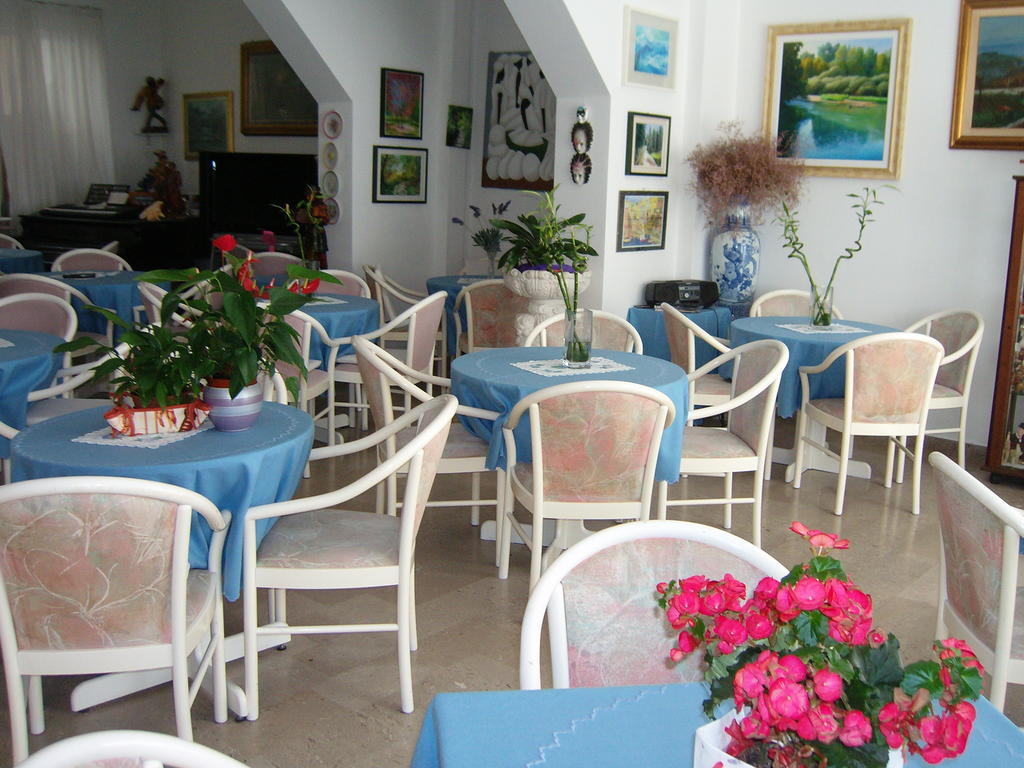 Hotel Villa Carla Grado Bagian luar foto