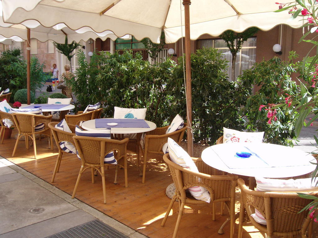 Hotel Villa Carla Grado Bagian luar foto