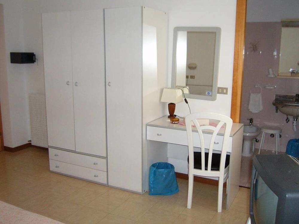 Hotel Villa Carla Grado Bagian luar foto